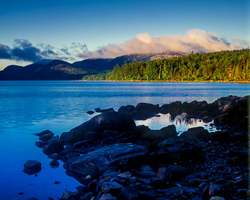 AM-LA-001&nbsp;&nbsp;&nbsp;&nbsp;&nbsp;&nbsp;&nbsp;&nbsp; Low Clouds At Eagle Lake, Acadia National Park, Maine