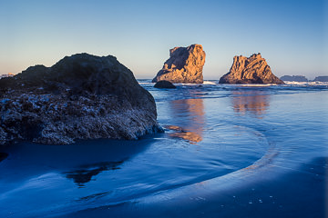 AM-LA-012&nbsp;&nbsp;&nbsp;&nbsp;&nbsp;&nbsp;&nbsp;&nbsp; Rock Formations, Face Rock State Park, Bandon, Oregon