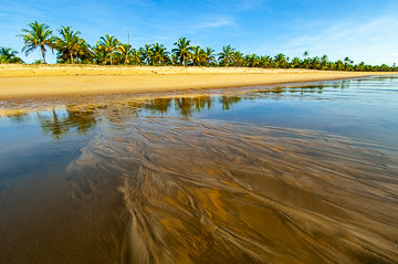 BR-LA-12 Sand Designs, Beach in Mogiquicaba, Bahia, Brazil