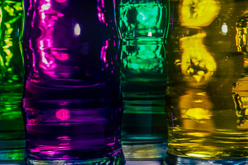 VID-33&nbsp;&nbsp;&nbsp;&nbsp;&nbsp;&nbsp;&nbsp;&nbsp; Vidrio - Colored Glasses