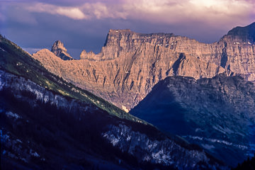 AM-LA-02&nbsp;&nbsp;&nbsp;&nbsp;&nbsp;&nbsp;&nbsp;&nbsp; View Of The Rocky Mountains, Waterton National Park, Canada